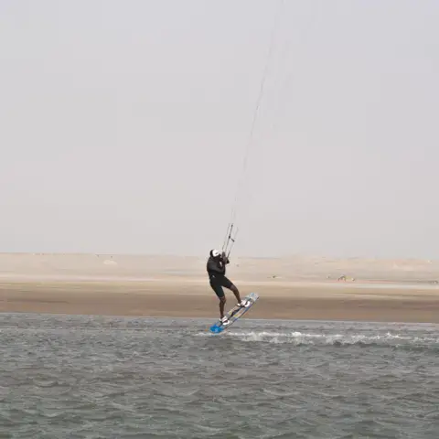 Session sur le plan d'eau plat de la lagune