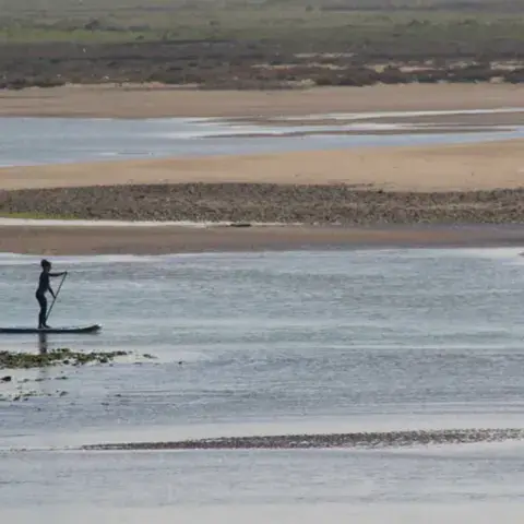 Paddle dans les chenaux de l'embouchure de l'oued Grifa