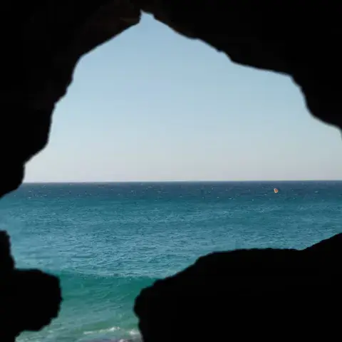 La grotte des Palomas, spot à 15 km au sud