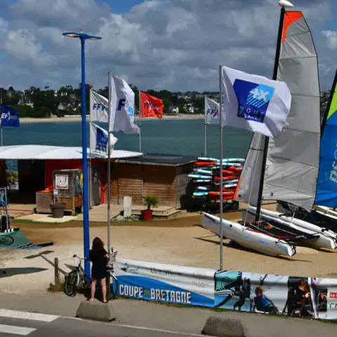 Activités nautiques au CNCM, Morgat