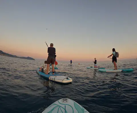 Sortie en stand up paddle au coucher du soleil