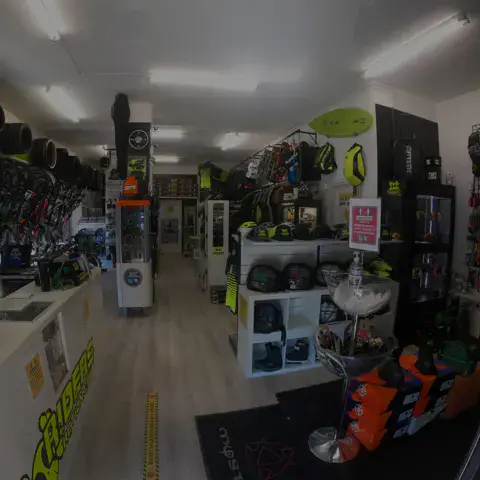 Intérieur de la boutique de l'école