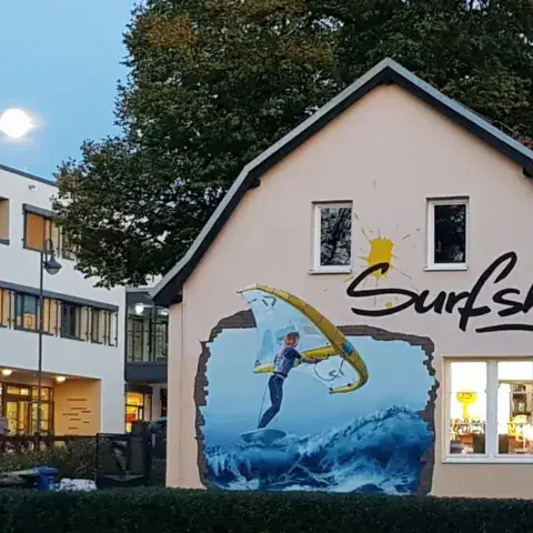 Le bâtiment du Surfshop