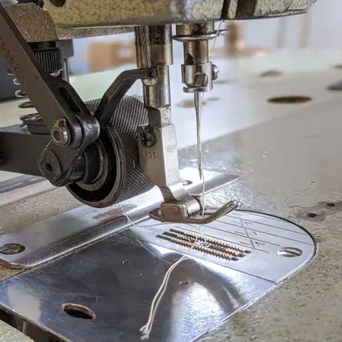 Machine à coudre industrielle de l'atelier