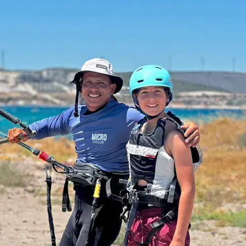 Cours de kitesurf avec un moniteur