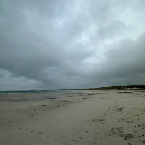 Lampaul-Ploudalmézeau - Les Trois Moutons Beach — photo 3