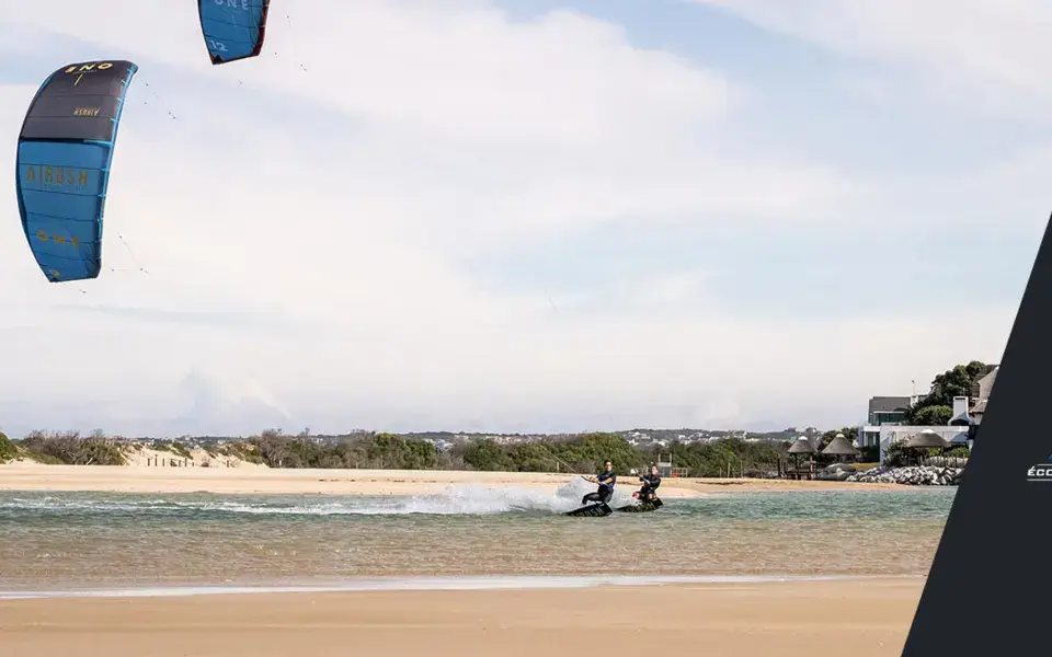 Cours de kitesurf sur le lac de Sanguinet