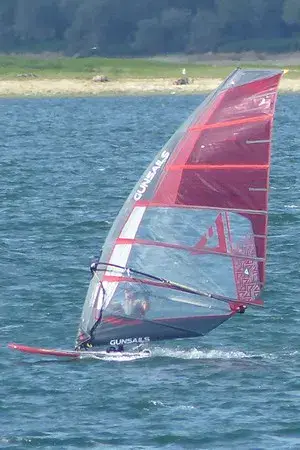 Windsurf sur le lac d'Orient