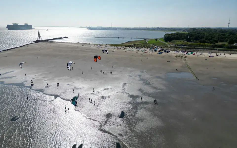 Le spot de kite de Cuxhaven à marée basse