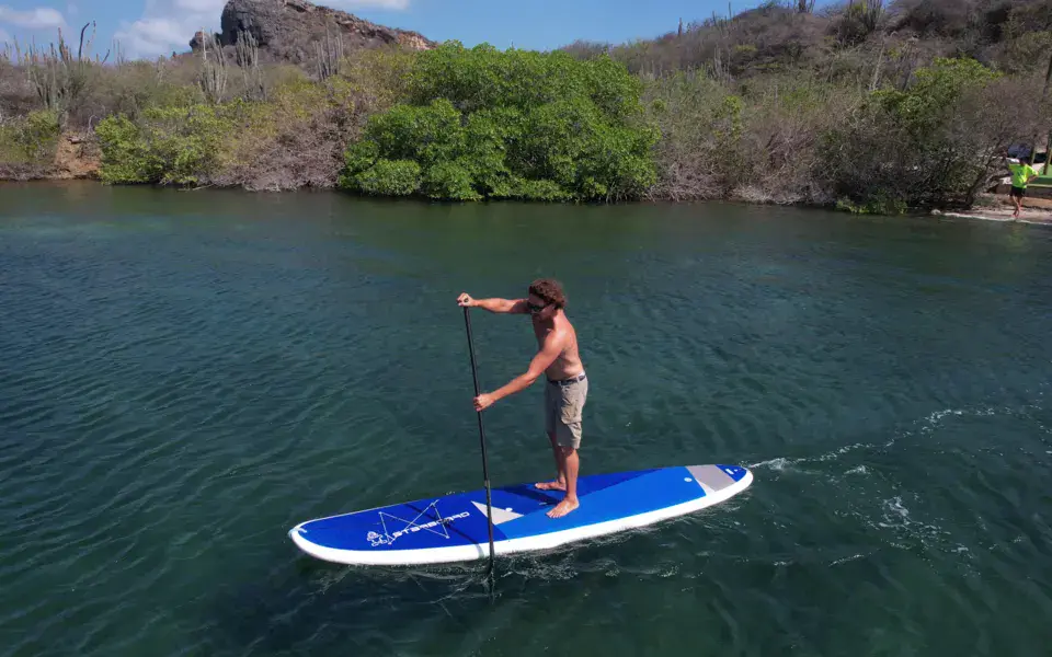 Sortie en stand up paddle sur le lagon