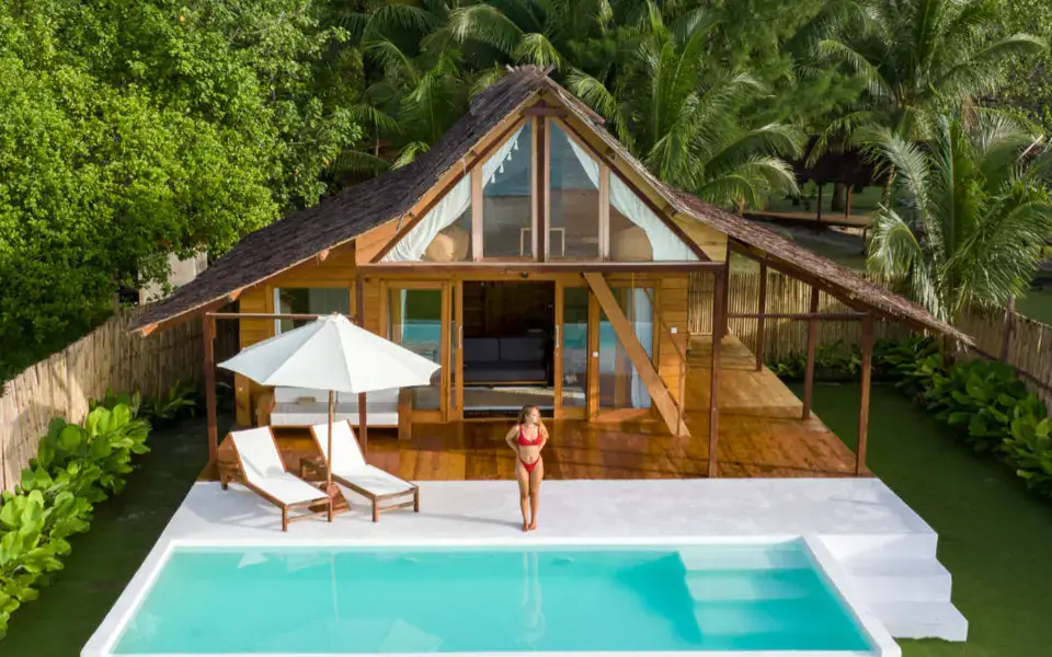 Villa en bois avec piscine privée