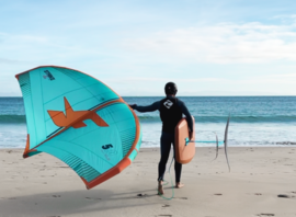 Wingfoil sur la plage