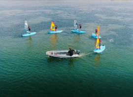 Cours encadré en bateau sur l'étang de Mateille