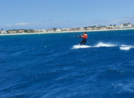 Kitesurf au large de Saint-Cyprien
