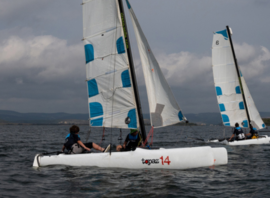 Catamarans Topaz sur la lagune