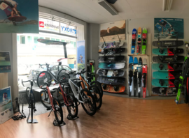 Intérieur du magasin Get Wet à Lausanne-Ouchy