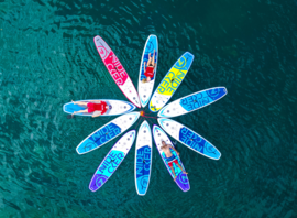 Paddles disposés en étoile, vue aérienne