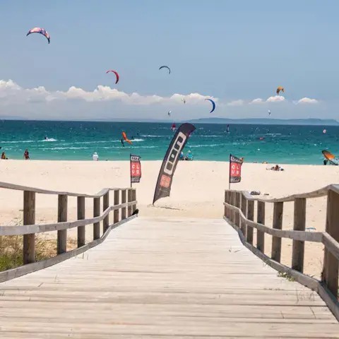 L'accès à la plage de Valdevaqueros