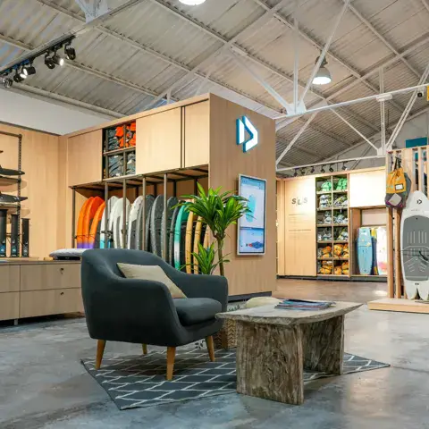 Intérieur de la boutique WET, polígono La Vega