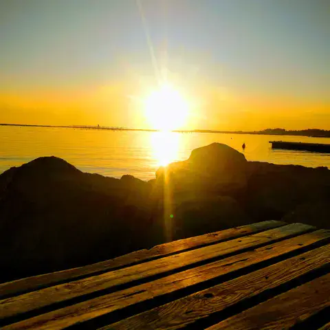 Coucher de soleil sur le ponton