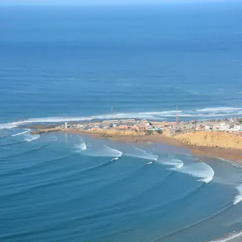 La baie et le village vus d'en haut