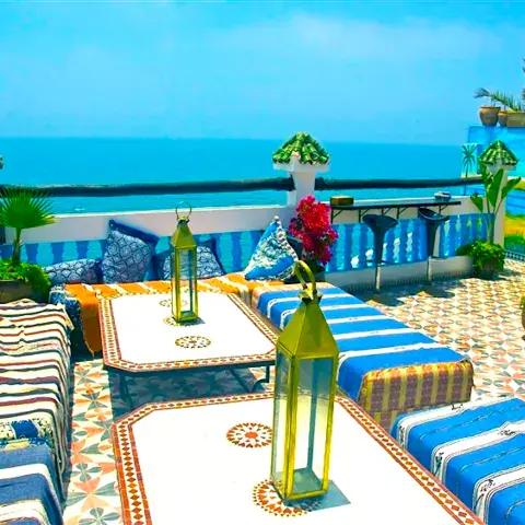Le toit-terrasse face à l'océan