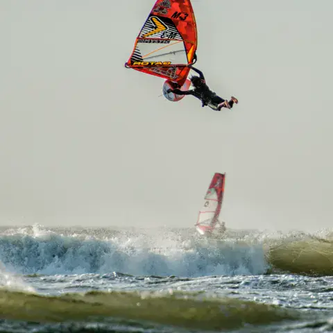 Windsurf de vagues à Moulay Bouzerktoun