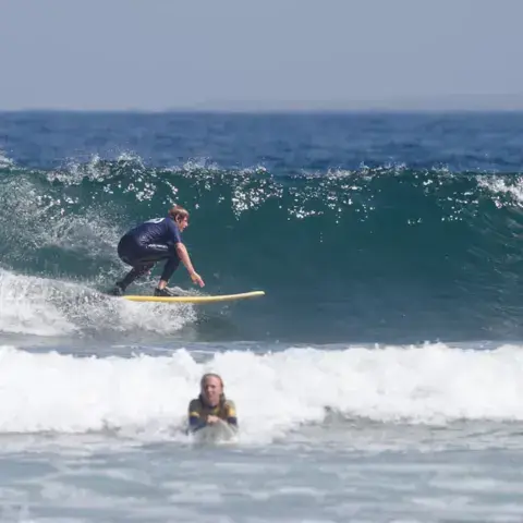 Spanish & Surf School à Corralejo