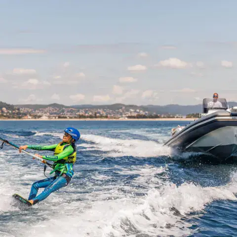 Cours de kitesurf à Hyères avec K.G.G