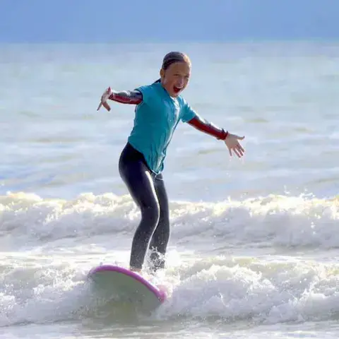 Surf enfants à Mimizan