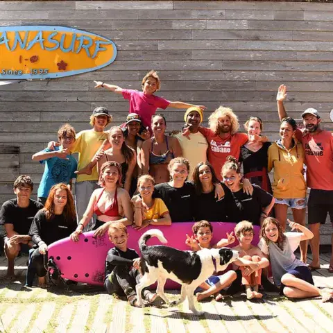 Cours de surf sur la plage de la Giraudière