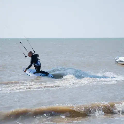 Leçon de kitesurf