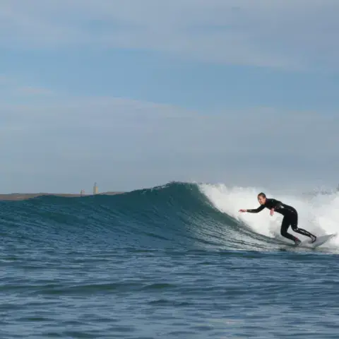Cours de surf, Armor Surf School