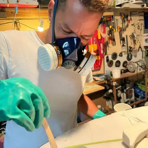 Restauration de surfboard