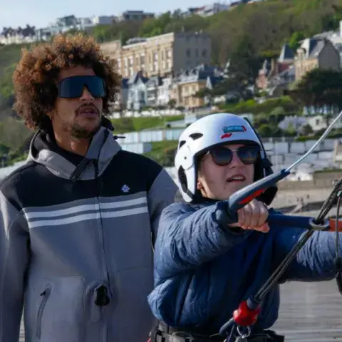 Kitesurf au large de la digue Nord du Havre