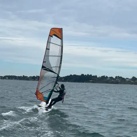 Catamaran de sport dans le golfe du Morbihan
