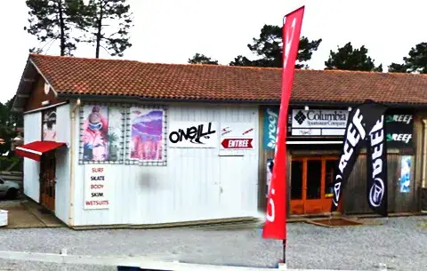 Magasin Olo Surfshop, point de vente de déstockage