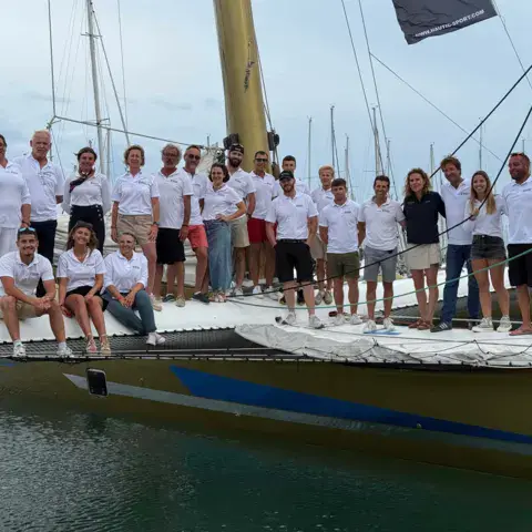 L'équipe de Nautic Sport sur le ponton