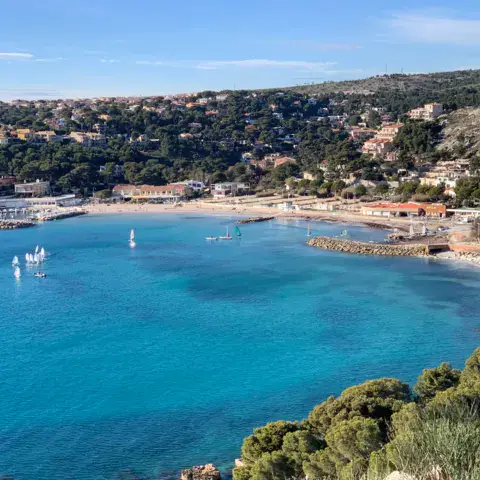 Baie et plage du Rouet à Carry-le-Rouet