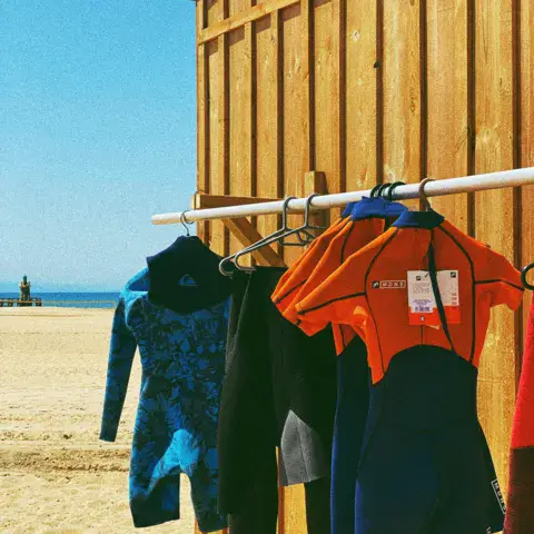 Cours de surf sur la plage de Capbreton