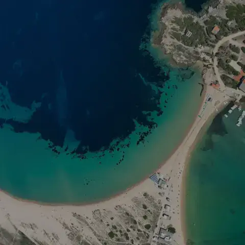 L'isthme de Porto Pollo vu du ciel