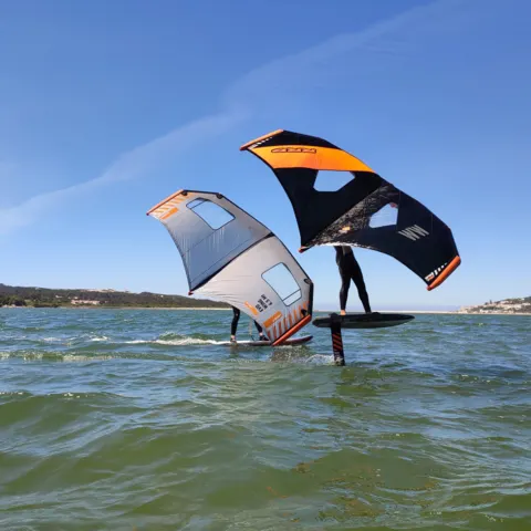 Wingfoil sur la lagune