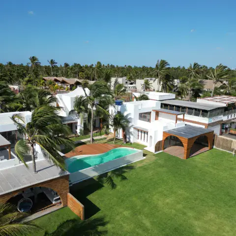 Les villas dans la cocoteraie, vue aérienne