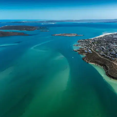 Vue aérienne du lagon