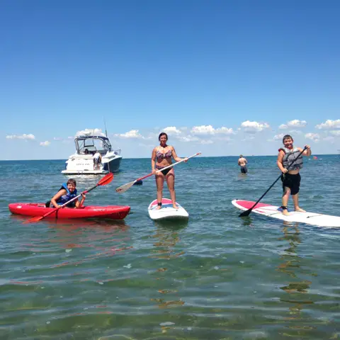 Location de kayaks et de paddles sur le lac Érié