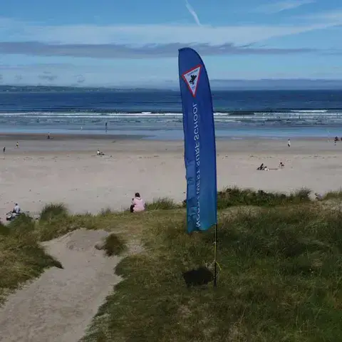 La plage d'Enniscrone et l'accès par les dunes