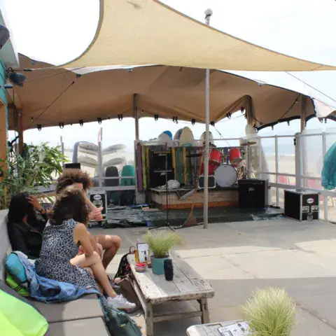 Terrasse du café de plage
