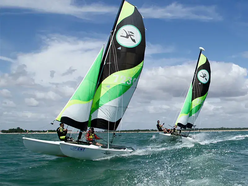 Catamaran, zone nautique du Maupas