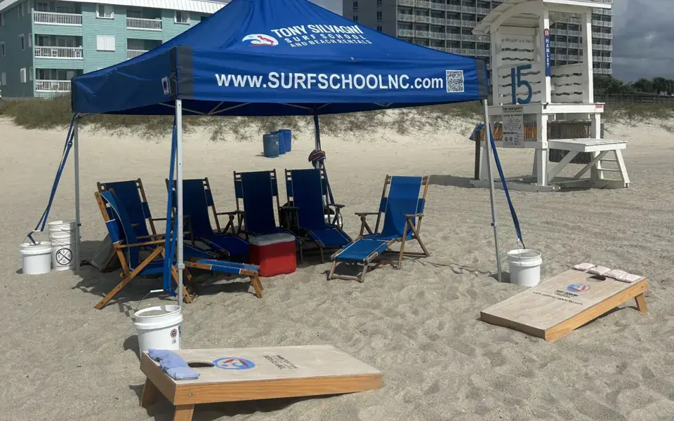 Installation de location de chaises et parasols sur la plage