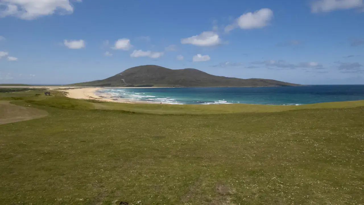 Scarista Beach, Isle of Harris — Carroll Pierce, CC BY-SA 2.0, Wikimedia Commons